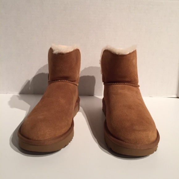ugg karel boots chestnut suede